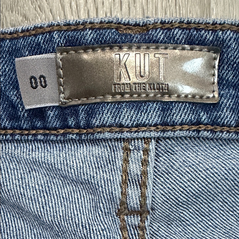 Kut from the Kloth Blue Distressed Jean Shorts - Picture 6 of 10